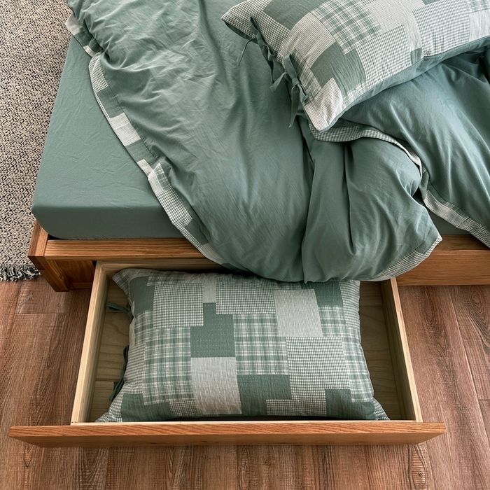 91家纺网 家纺一手货源 找家纺 安莱生活 2023简约拼布田园拼边四件套图1 拼布田园-灰绿