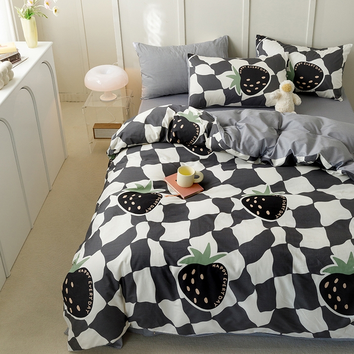 91家纺网 家纺一手货源 找家纺 简宜家居2023新款40支13070全棉四件套--卡通小清新系列 趣莓园