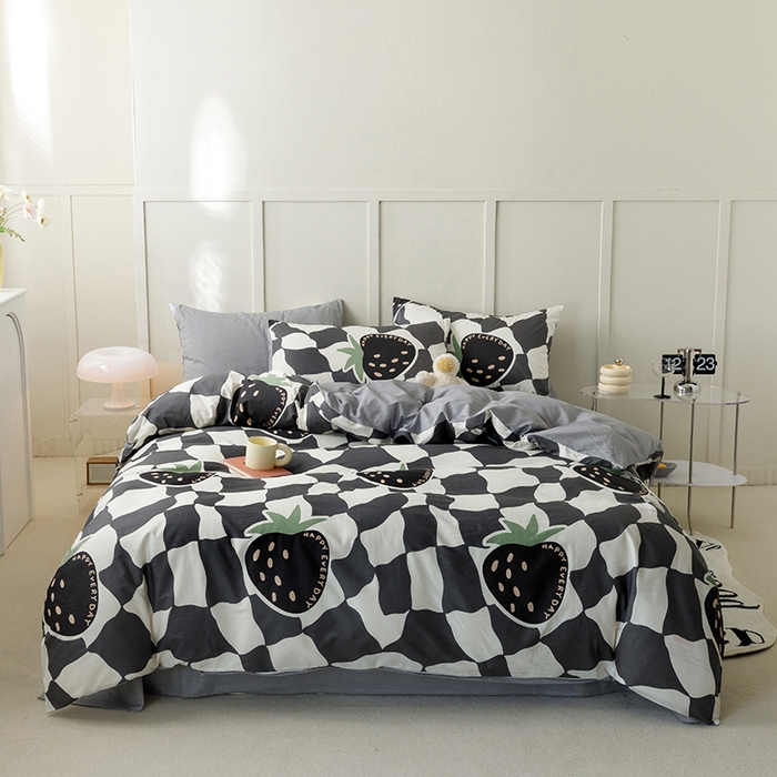 91家纺网 家纺一手货源 找家纺 简宜家居2023新款40支13070全棉四件套--卡通小清新系列 趣莓园