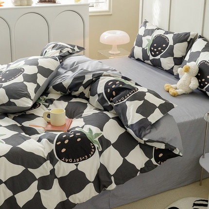 91家纺网 家纺一手货源 找家纺 简宜家居2023新款40支13070全棉四件套--卡通小清新系列 趣莓园