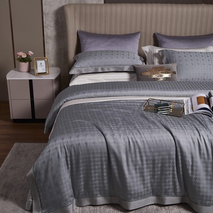 91家纺网 家纺一手货源 找家纺 榻尚家居2023新款奥地利天丝镂空四件套-千鸟格约定格调灰