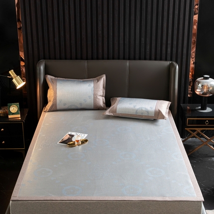 91家纺网 家纺一手货源 找家纺 宜派 2023新款碳光冰藤席三件套 花卉蓝