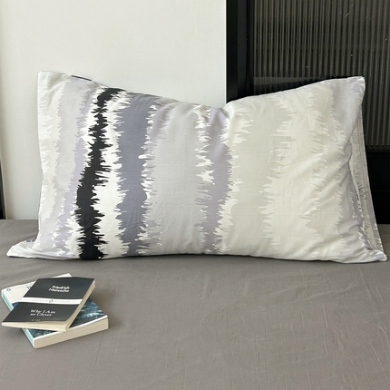 91家纺网 家纺一手货源 找家纺 蜜宿2023新款全棉40支印花枕套 波浪