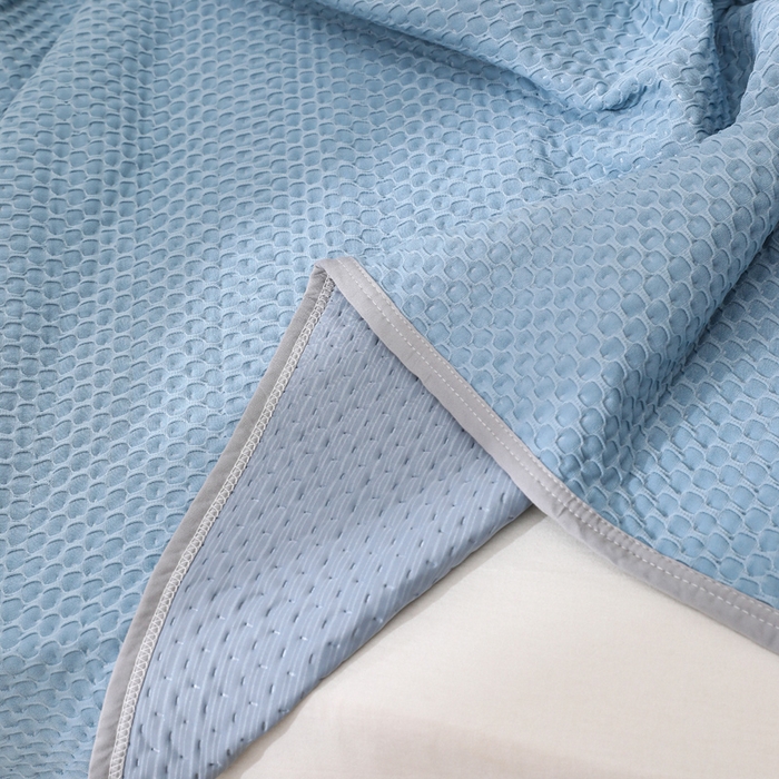 91家纺网 家纺一手货源 找家纺 （总）琪琪阁2023新款华夫格针织提花亲肤舒适多功能凉感夏被