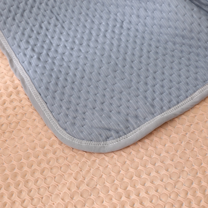 91家纺网 家纺一手货源 找家纺 琪琪阁2023新款华夫格针织提花亲肤舒适多功能凉感夏被 玉色