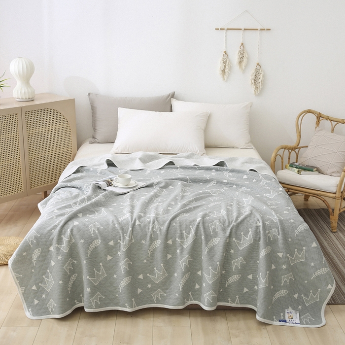 91家纺网 家纺一手货源 找家纺 琪琪阁2023新款提花针织棉夏被盖毯 皇冠-绿