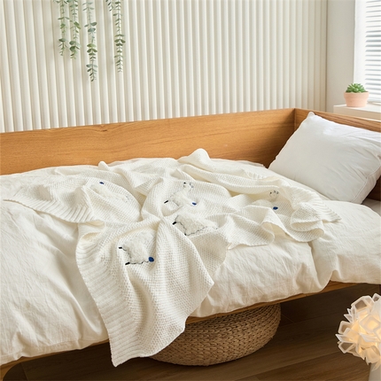 91家纺网 家纺一手货源 找家纺 （总）暖绵绵 2025新款小羊苏西系列全棉盖毯毛毯