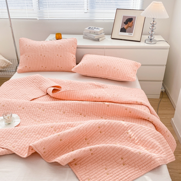 91家纺网 家纺一手货源 找家纺 2023全棉色织水洗棉抗菌床盖纯棉多功能床单 珊瑚粉