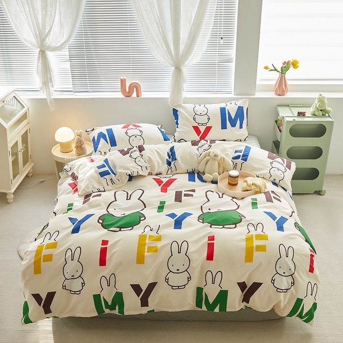 91家纺网 家纺一手货源 找家纺 怡家居  2023新款全棉米菲兔四件套 字母米菲兔