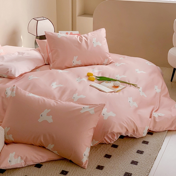 91家纺网 家纺一手货源 找家纺 荣轩 2023新款13372数码印花四件套 郊兔