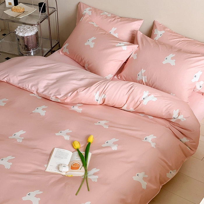 91家纺网 家纺一手货源 找家纺 荣轩 2023新款13372数码印花四件套 郊兔