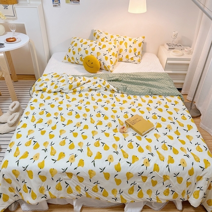 91家纺网 家纺一手货源 找家纺 有货2023爆款春夏夏凉被小清新春秋被卡通针织棉豆豆被 香香梨