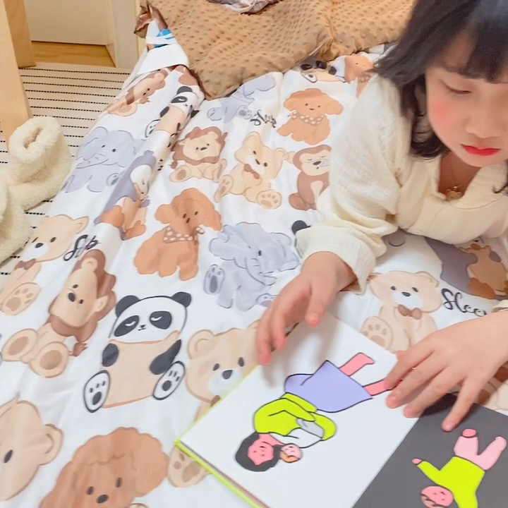 91家纺网 家纺一手货源 找家纺 有货2023爆款春夏夏凉被小清新春秋被卡通针织棉豆豆被 森林派对