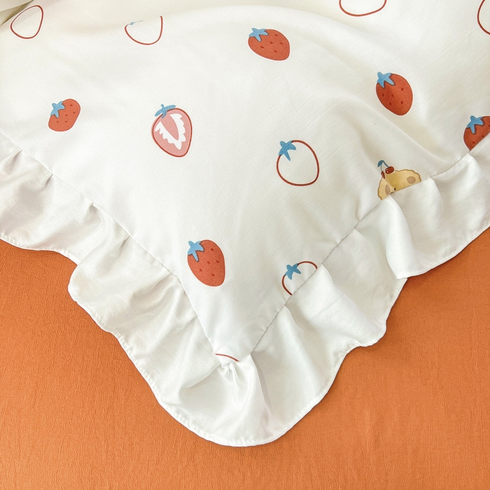 91家纺网 家纺一手货源 找家纺 澳梵 2023新款【怦然心动】系列-水洗棉麻双层纱四件套 草莓熊