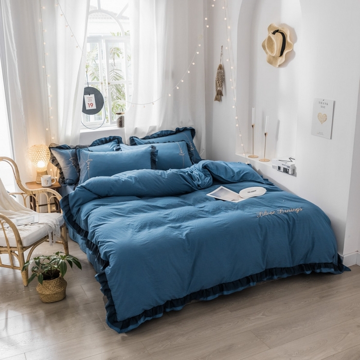 91家纺网 家纺一手货源 找家纺 苏木年华2023新款水洗棉蕾丝刺绣四件套 宝蓝