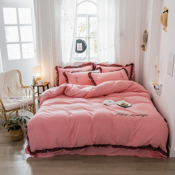 91家纺网 家纺一手货源 找家纺 苏木年华2023新款水洗棉蕾丝刺绣四件套 粉色