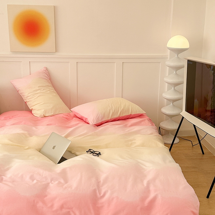 91家纺网 家纺一手货源 找家纺 昔可家纺2023新款全棉ins渐变风简约四件套 粉雾少女