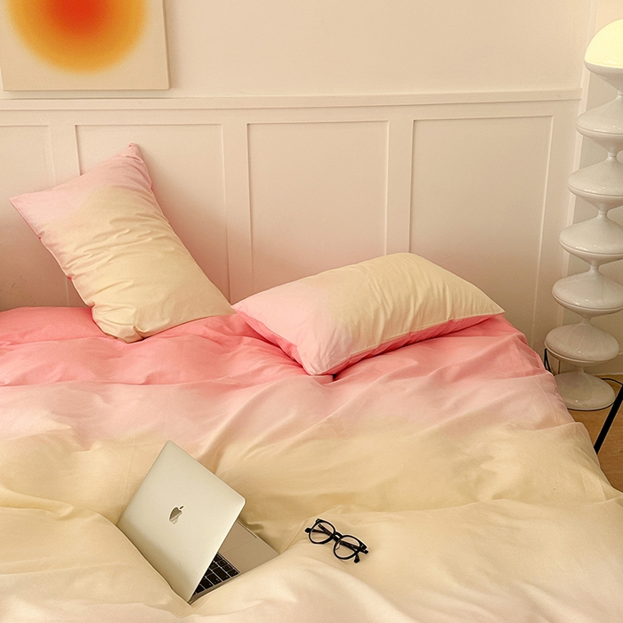 91家纺网 家纺一手货源 找家纺 昔可家纺2023新款全棉ins渐变风简约四件套 粉雾少女