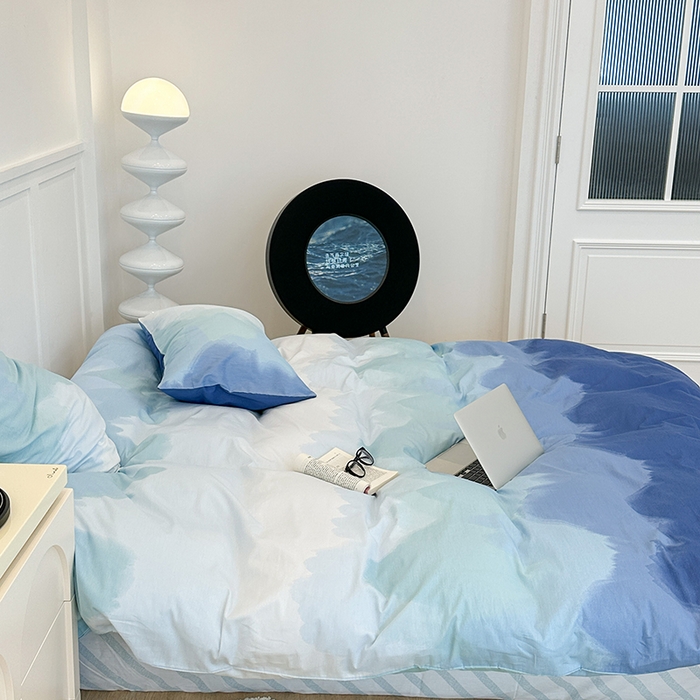 91家纺网 家纺一手货源 找家纺 昔可家纺2023新款全棉ins渐变风简约四件套 那片蓝海