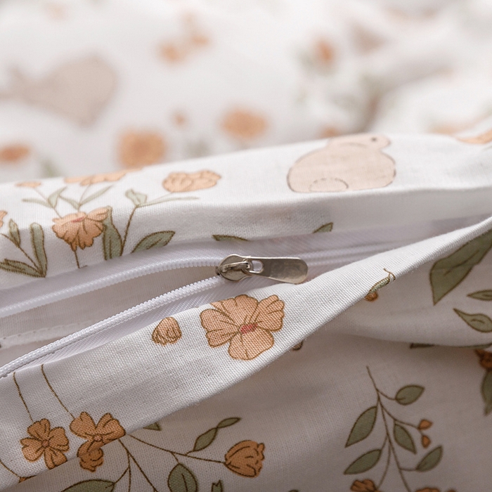 91家纺网 家纺一手货源 找家纺 窝米2023新款全棉A类双层纱系列四件套 茶茶兔