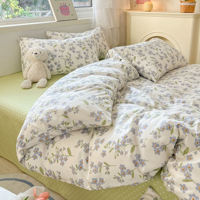 91家纺网 家纺一手货源 找家纺 曼之夏 2023新款全棉印花小碎花四件套 蓝色心情