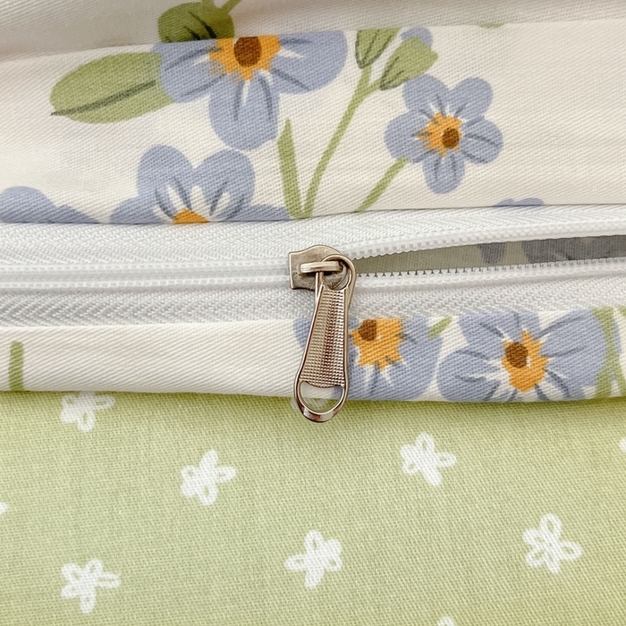 91家纺网 家纺一手货源 找家纺 曼之夏 2023新款全棉印花小碎花四件套 蓝色心情