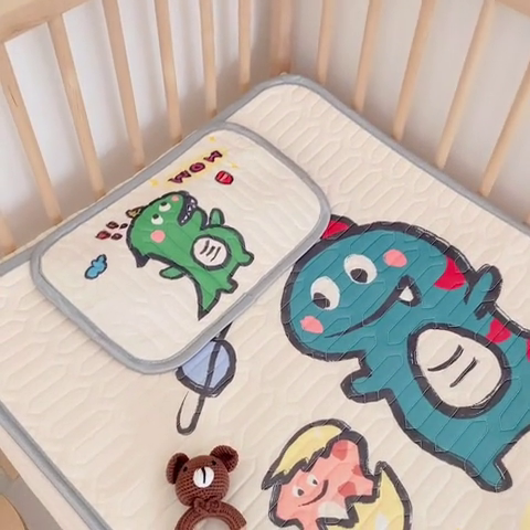 91家纺网 家纺一手货源 找家纺 美乐迪2023新款婴童乳胶凉席 小恐龙