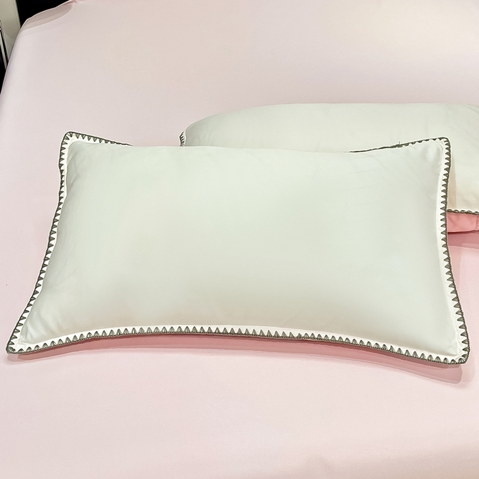 91家纺网 家纺一手货源 找家纺 艾米家居 2025新款水洗真丝贝壳边系列四件套 白+粉