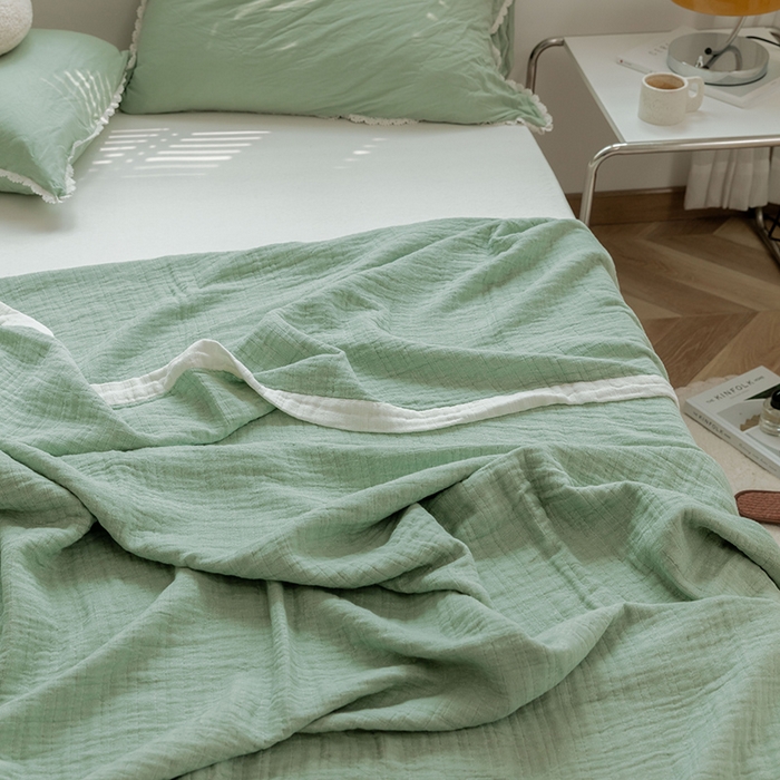 91家纺网 家纺一手货源 找家纺 雯雨家纺2023新款A类全棉纱布毛巾被 豆绿