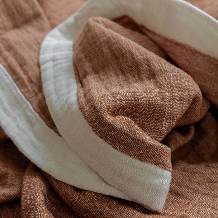 91家纺网 家纺一手货源 找家纺 雯雨家纺2023新款A类全棉纱布毛巾被 浅咖