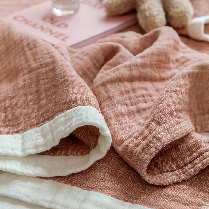 91家纺网 家纺一手货源 找家纺 雯雨家纺2023新款A类全棉纱布毛巾被 深粉