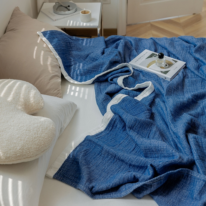 91家纺网 家纺一手货源 找家纺 雯雨家纺2023新款A类全棉纱布毛巾被 深蓝