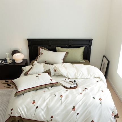 91家纺网 家纺一手货源 找家纺 （总）玉宇阁 2023新款100S长绒棉数码印花四件套