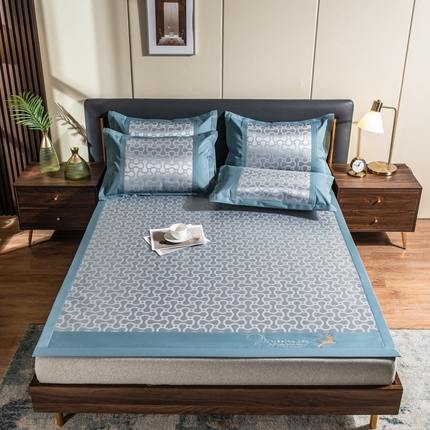 91家纺网 家纺一手货源 找家纺 （总）2023新款 印季 加厚加密立体提花冰藤席