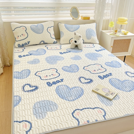 91家纺网 家纺一手货源 找家纺 柒月2023小清新乳胶凉席 爱心小熊