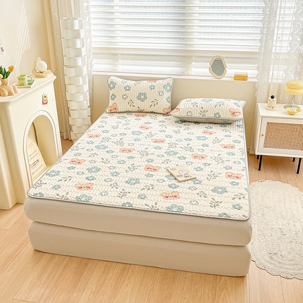 91家纺网 家纺一手货源 找家纺 柒月2023小清新乳胶凉席