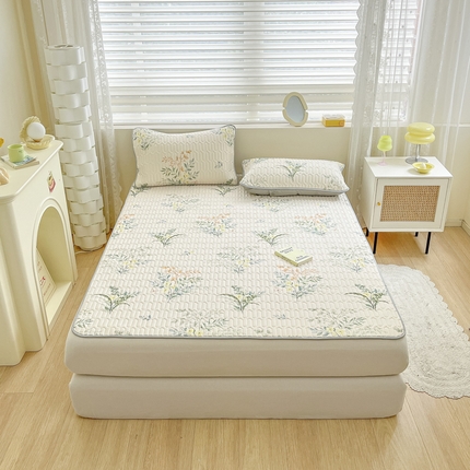 91家纺网 家纺一手货源 找家纺 柒月2023小清新乳胶凉席