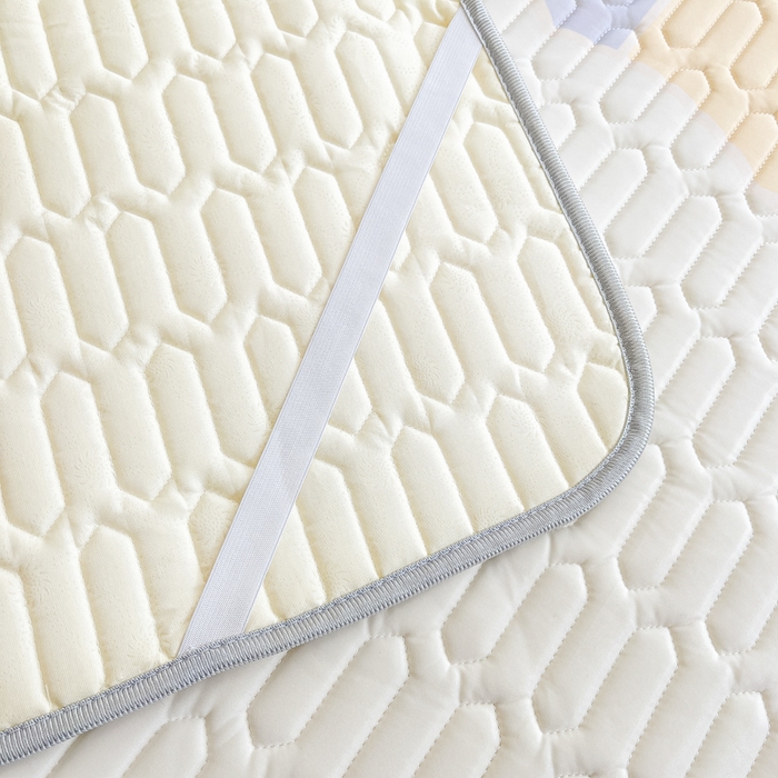 91家纺网 家纺一手货源 找家纺 柒月2023小清新乳胶凉席 彩虹爱心