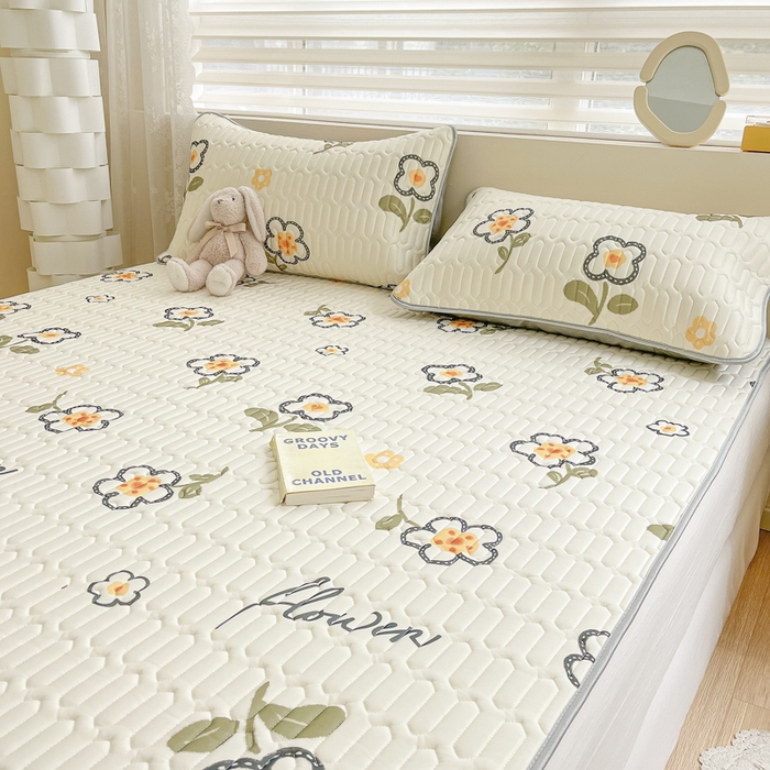 91家纺网 家纺一手货源 找家纺 柒月2023小清新乳胶凉席 花落