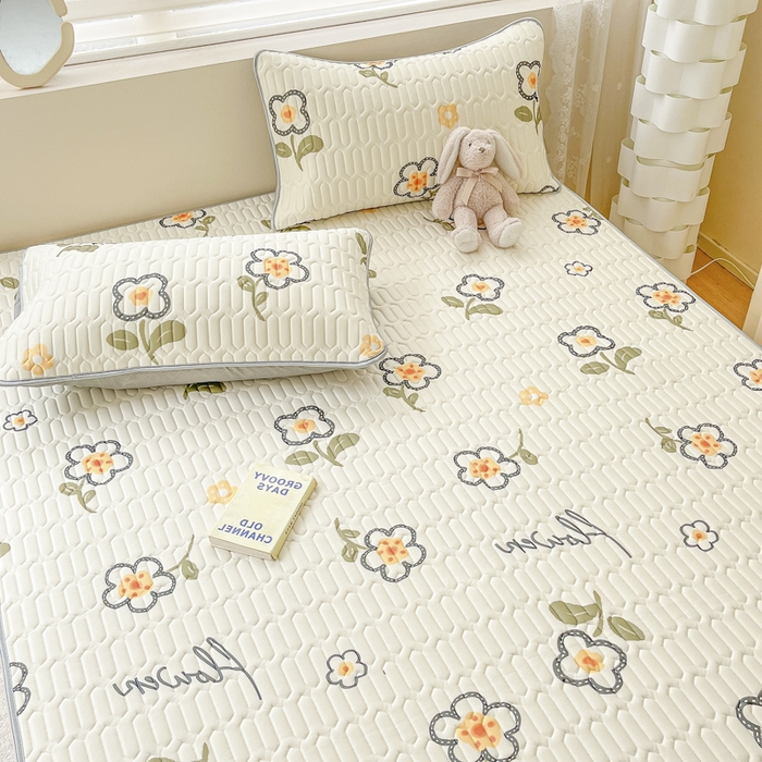 91家纺网 家纺一手货源 找家纺 柒月2023小清新乳胶凉席 花落