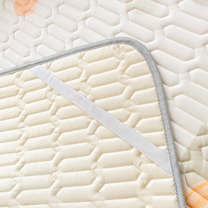 91家纺网 家纺一手货源 找家纺 柒月2023小清新乳胶凉席 橘气花花