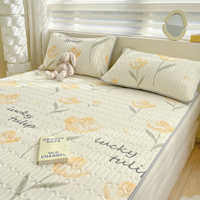 91家纺网 家纺一手货源 找家纺 柒月2023小清新乳胶凉席 浪漫花语