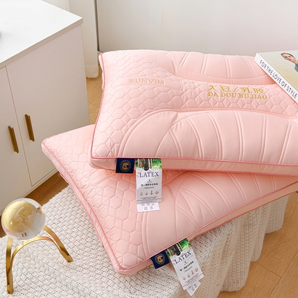 91家纺网 家纺一手货源 找家纺 （总）仁宇枕业 2023新款枕芯 大红婚庆结婚婚礼喜庆枕头