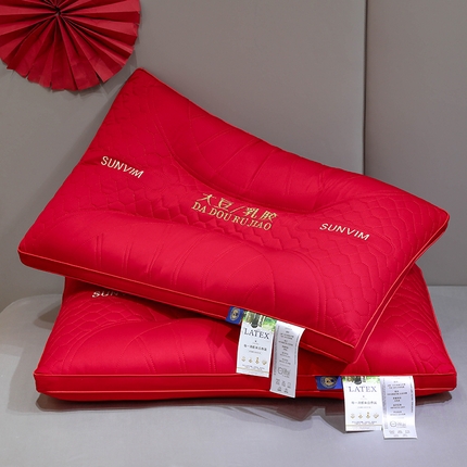 91家纺网 家纺一手货源 找家纺 （总）仁宇枕业 2023新款枕芯 大红婚庆结婚婚礼喜庆枕头