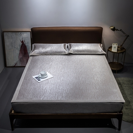 91家纺网 家纺一手货源 找家纺 印季 2023新款-600D（纯色）肌理纹4D三明治冰丝席 灰咖