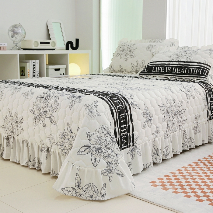 91家纺网 家纺一手货源 找家纺 （总）情煊家纺 2023新款全棉夹棉印花床盖三件套(可定制尺寸)