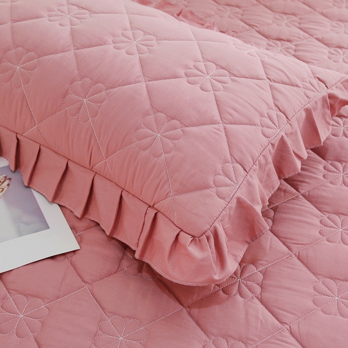 91家纺网 家纺一手货源 找家纺 情煊家纺 2023新款全棉夹棉纯色床盖三件套(可定制尺寸) 豆沙