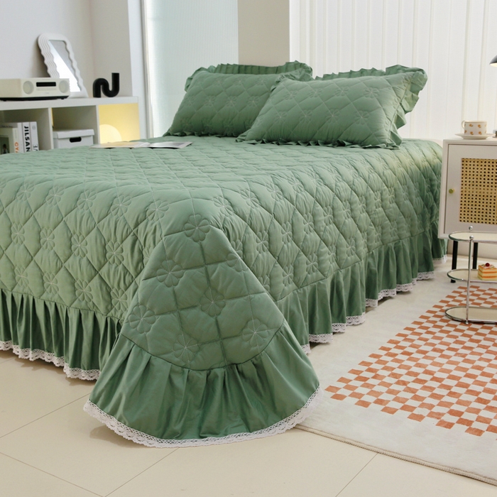 91家纺网 家纺一手货源 找家纺 情煊家纺 2023新款全棉夹棉纯色床盖三件套(可定制尺寸) 浅绿