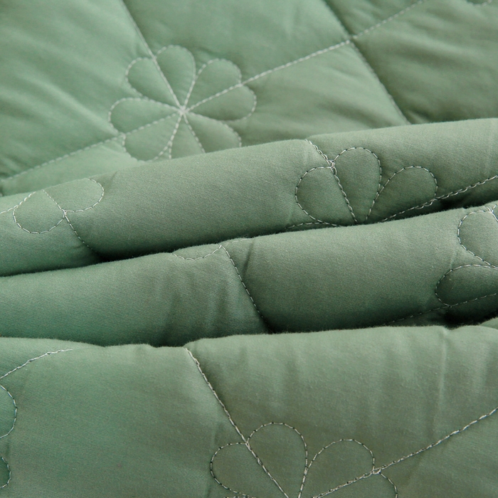 91家纺网 家纺一手货源 找家纺 情煊家纺 2023新款全棉夹棉纯色床盖三件套(可定制尺寸) 浅绿