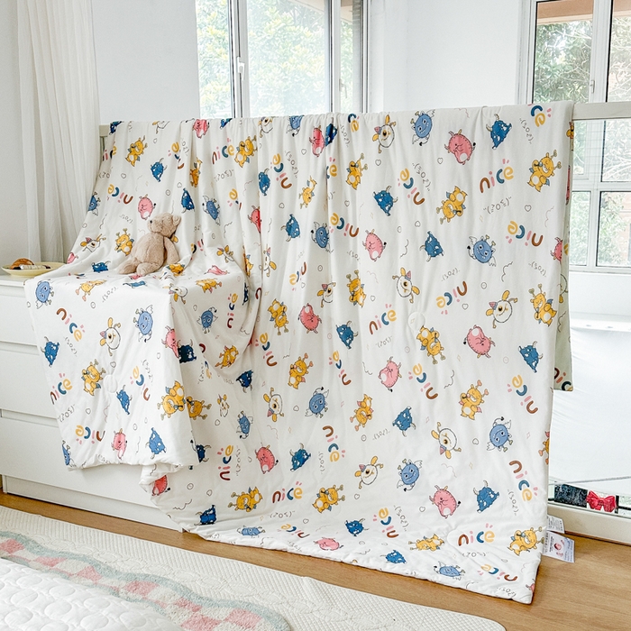 91家纺网 家纺一手货源 找家纺 木堇家居 2023新款针织夏被A类大豆针织棉夏被 小魔兽